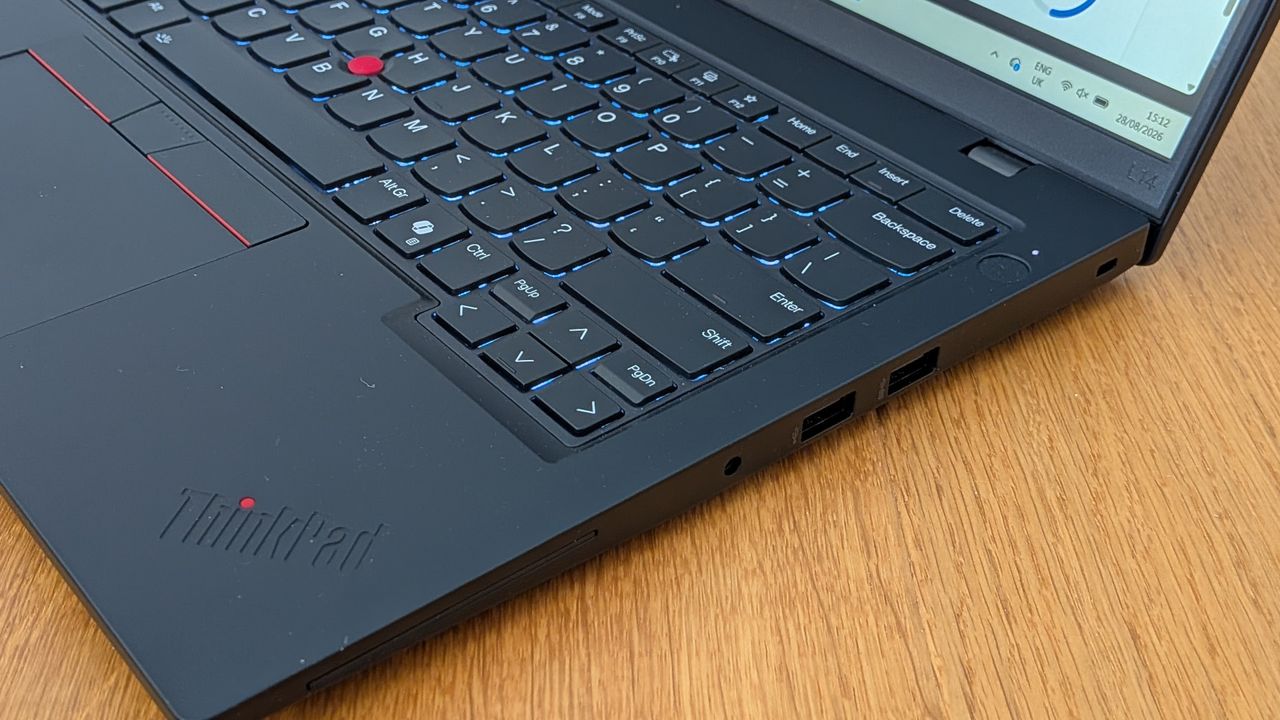 The ThinkPad L14 Gen 7 on a desk
