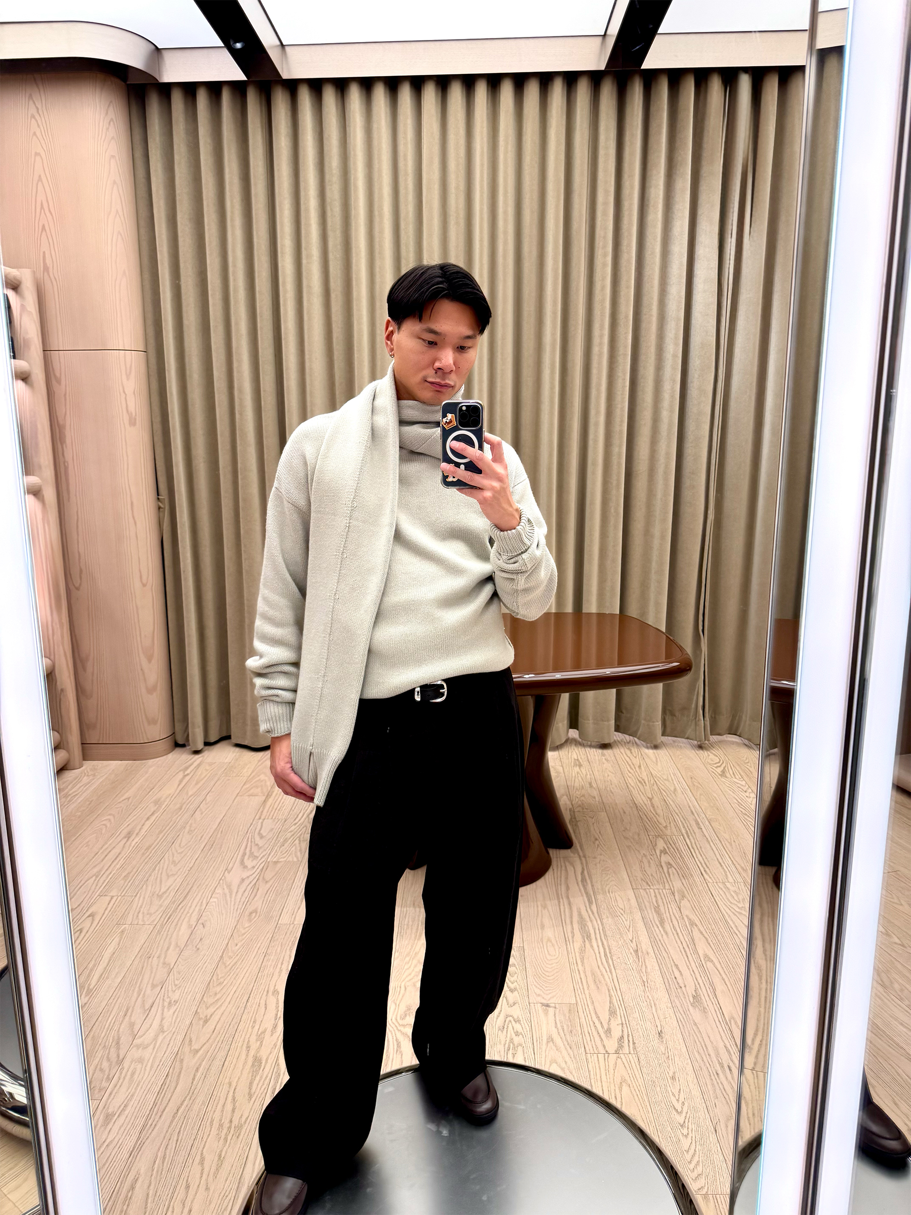 Joseph TangBest Knockoff Luxury Clothing
 Editors in Residence Business Casual Outfits For Men