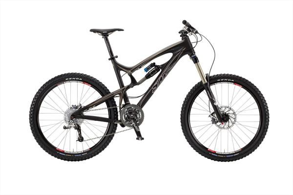 A black Santa Cruz carbon Nomad