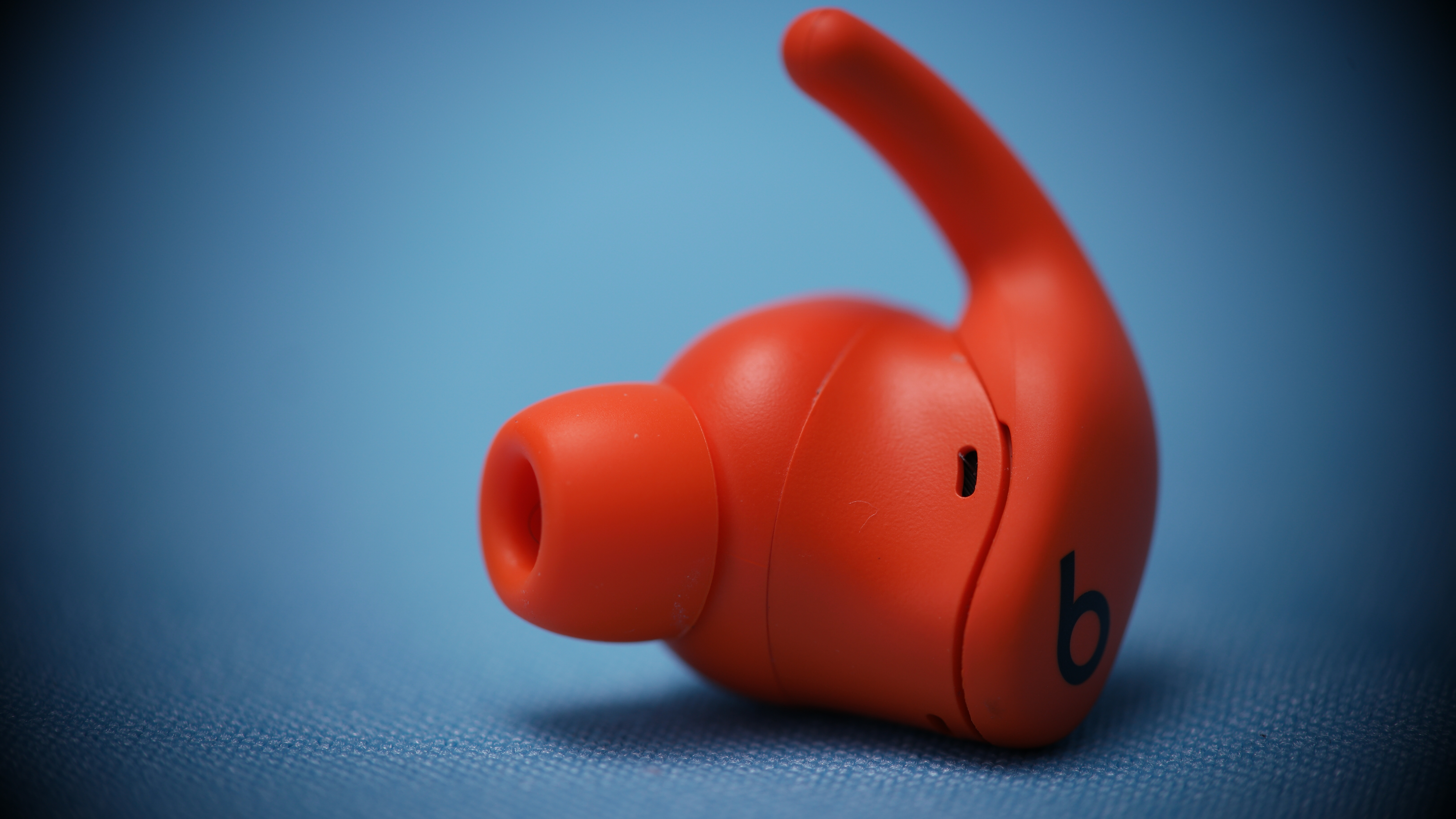 Beats Powerbeats Fit