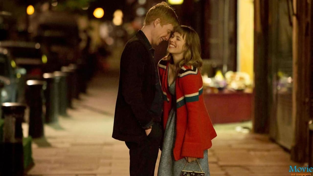 Rachel McAdams and Domhnall Gleeson in About Time.