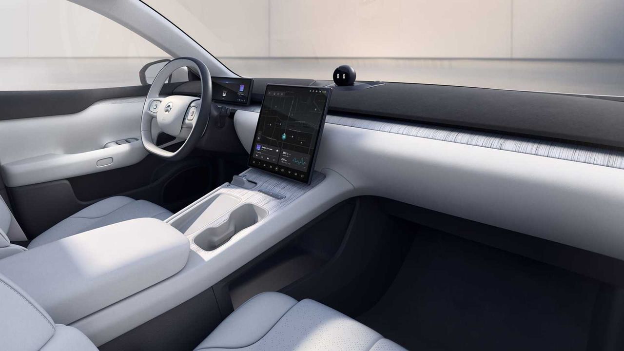 Nio ET7