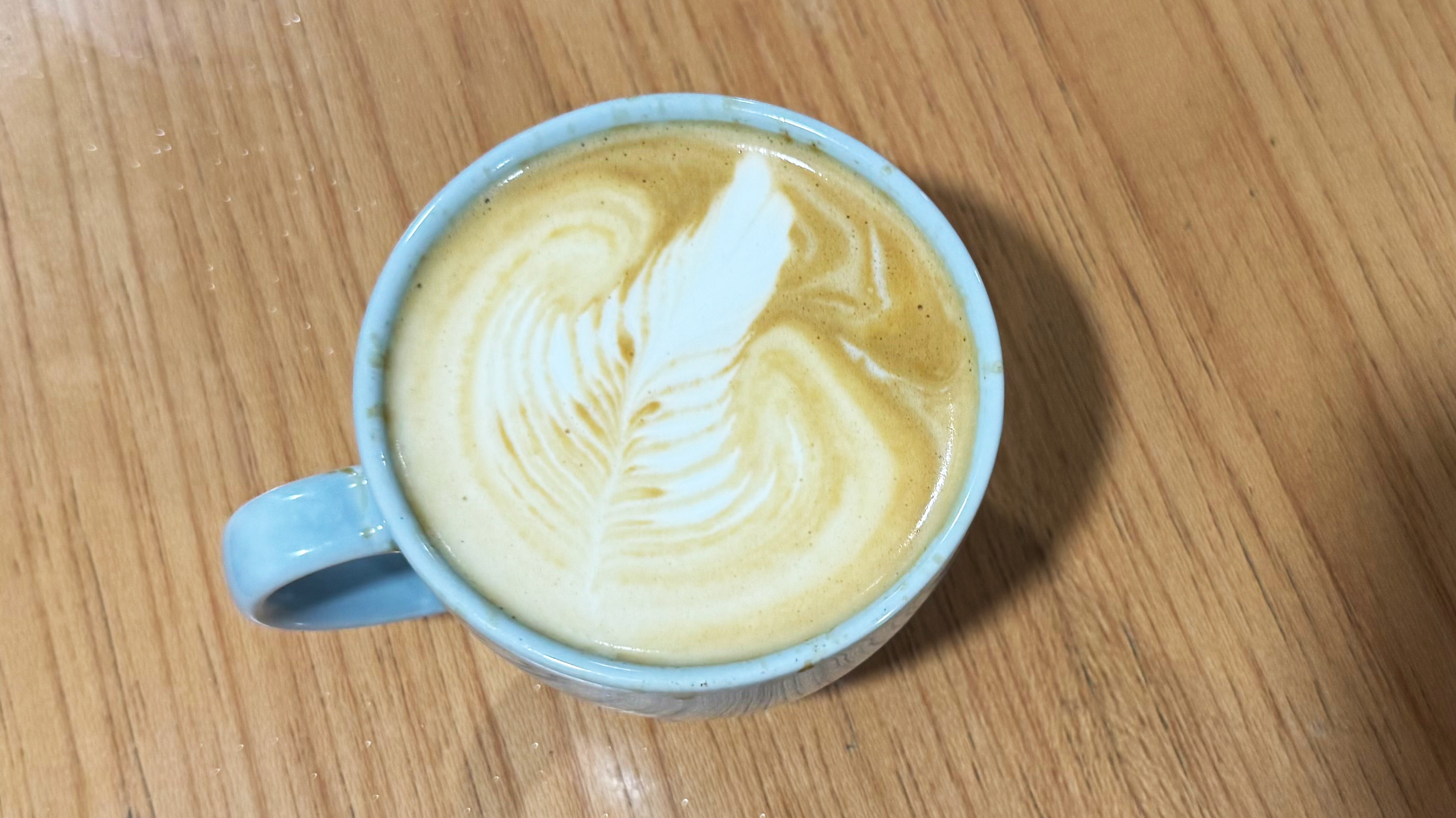 a coffee made on the fellow espresso series 1