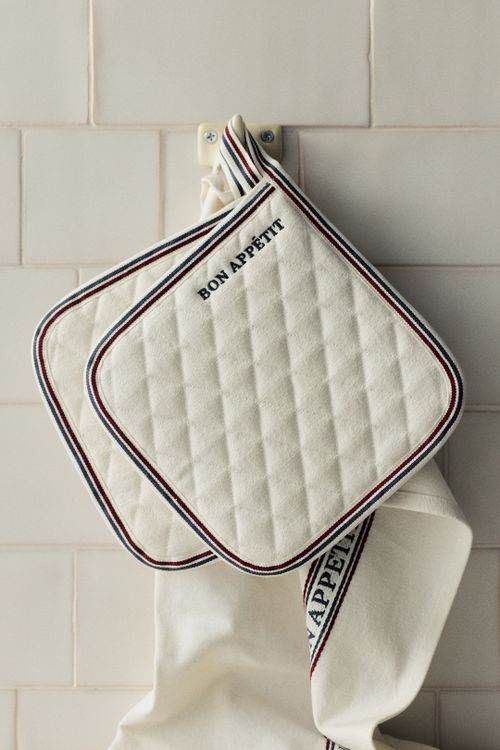 2-Pack Quilted Pot Holders