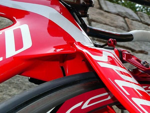 Speed gussets' supposedly help smooth the airflow