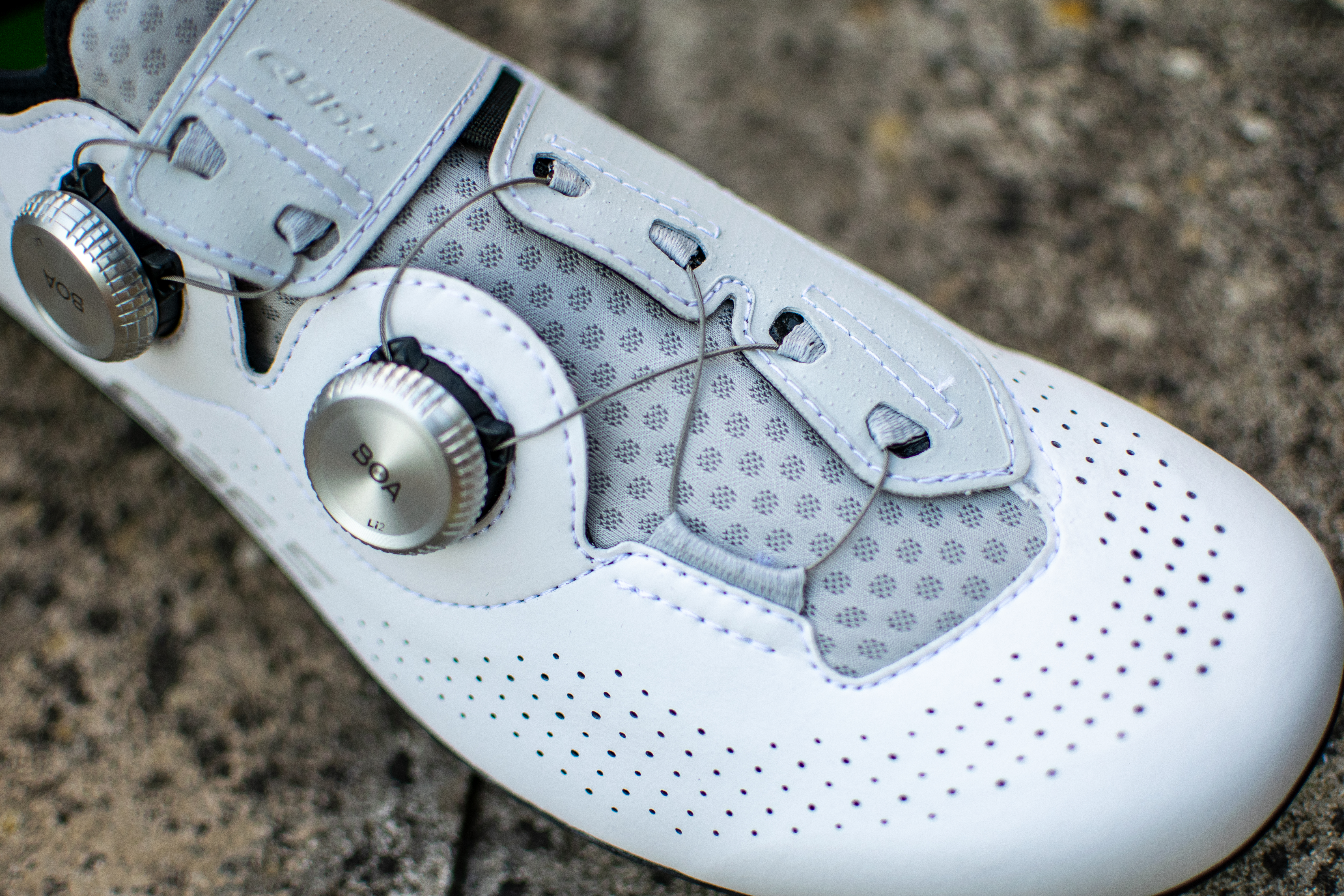 A white Q36.5 Unique Pro shoe