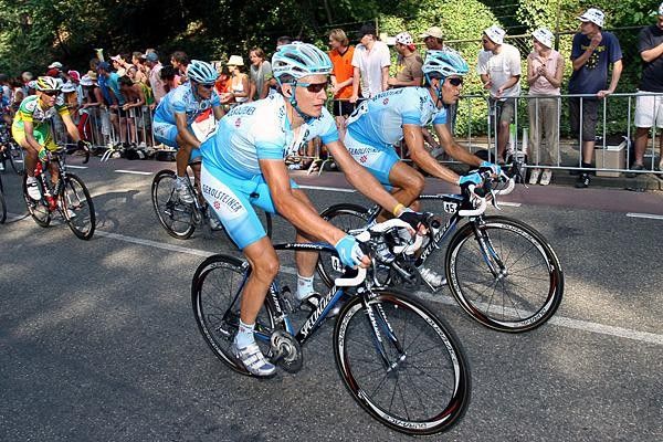 Gerolsteiner's Seb Lang cruises up