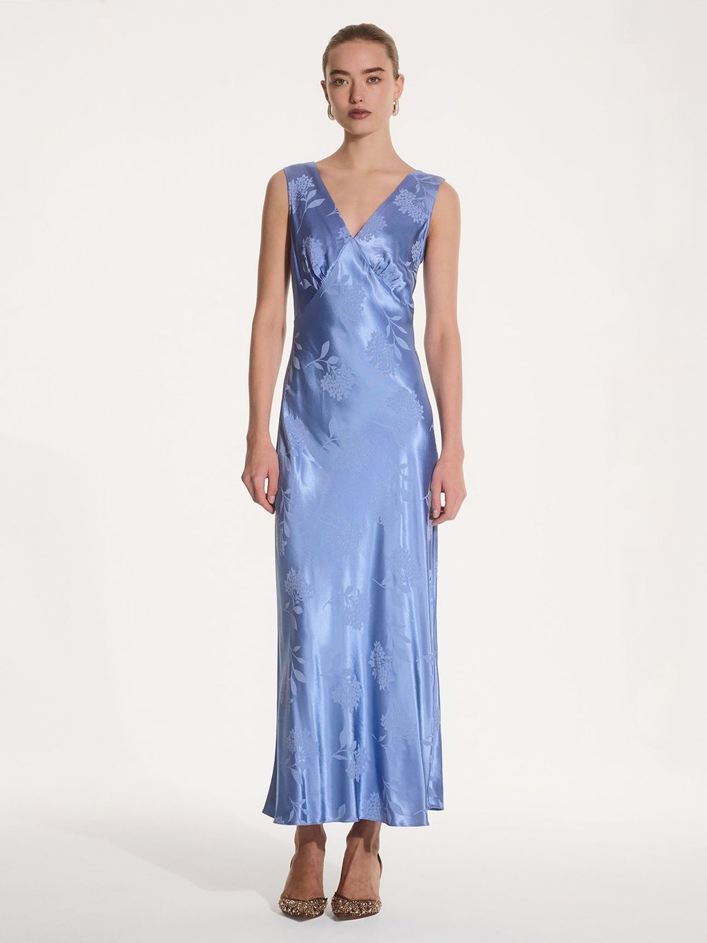 Bias CutDress – Off-Shoulder Boat Neckline, Elegant Jacquard Knit and Ribbon