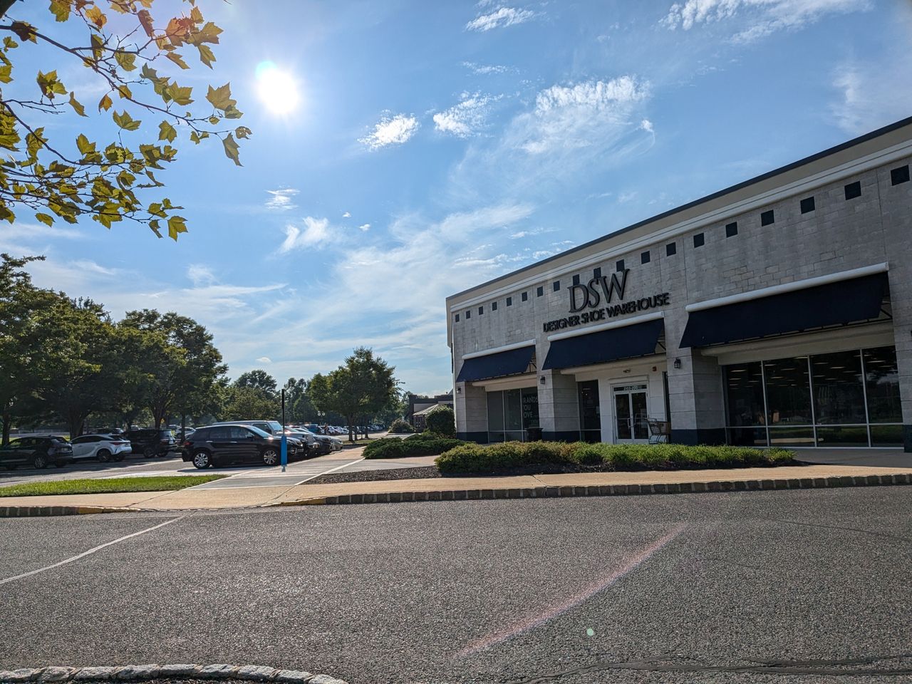 Google Pixel Fold camera sample.