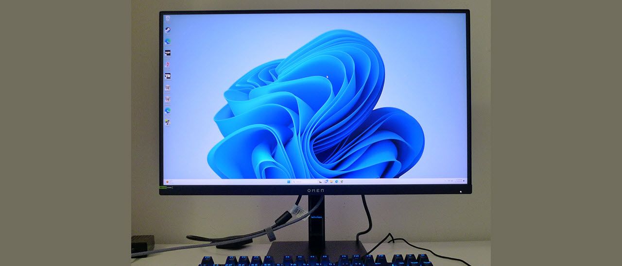 HP OMEN 27k 144Hz 4K 27インチ ゲーミング モニター OMEN 27k UHD 144Hz Gaming Monitor - 27