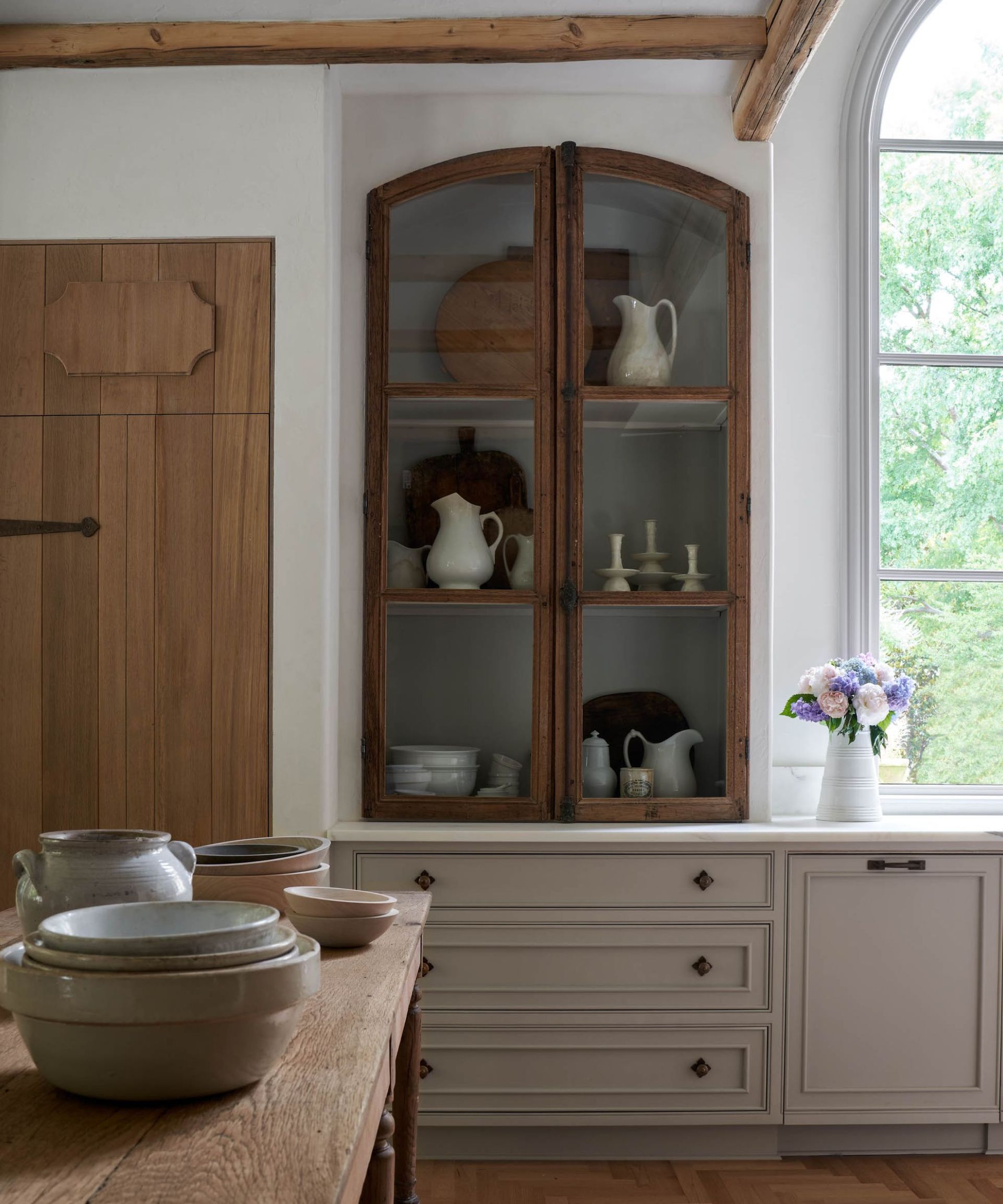 Modern rustic kitchen cabinet ideas: 13 stylish yet functional designs