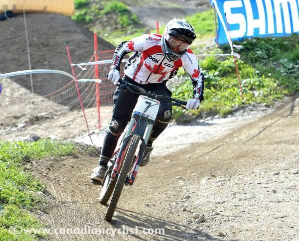 women's downhill mountain bike champion