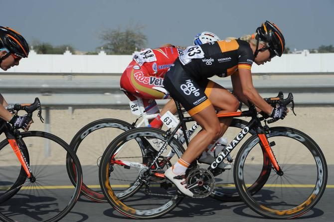 Charlotte Becker (Wiggle Honda) pulls through in the breakaway