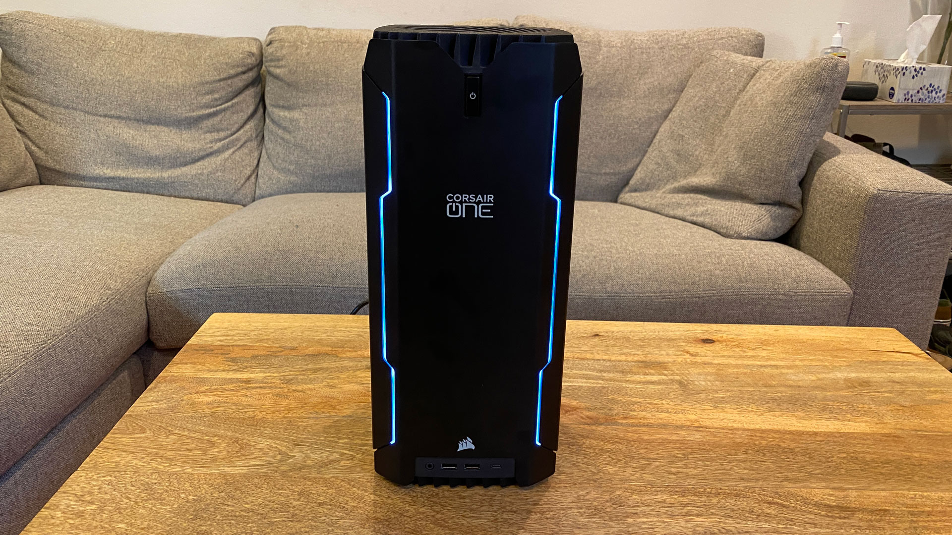 Best Premium Small Form Factor Gaming PC: Corsair One i300