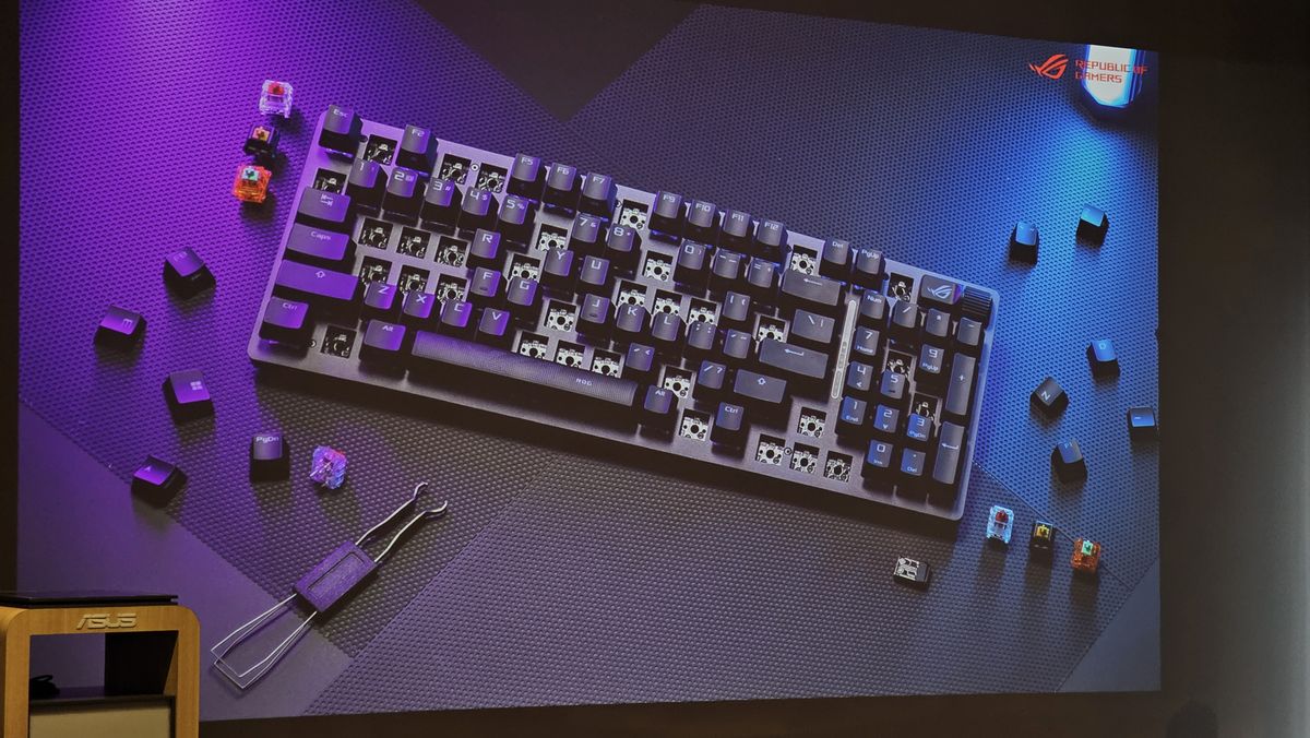 Asus' New Wireless Gaming Keyboard Has Custom Switches, Dampening