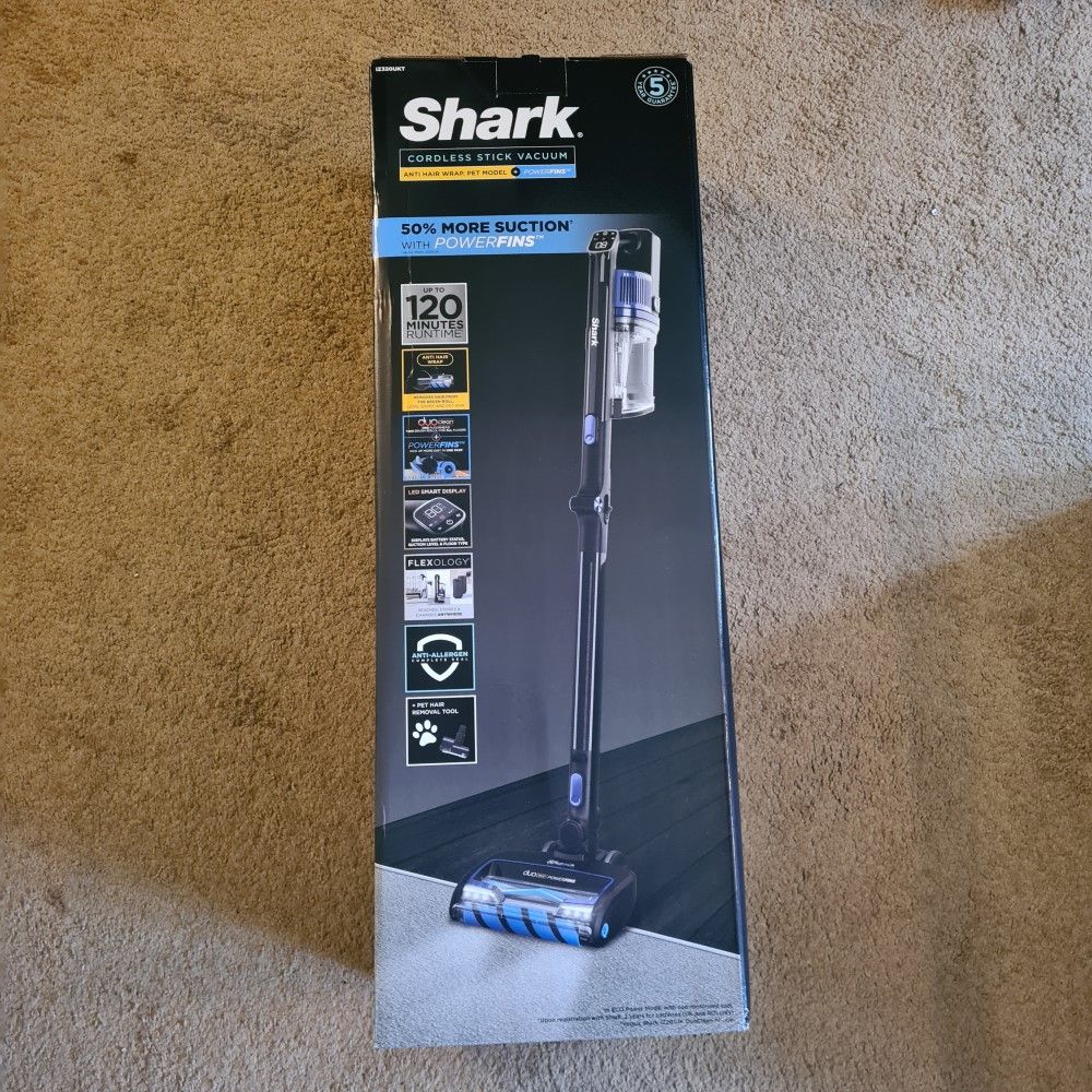 Shark IZ300UK Anti Hair Wrap Cordless Stick Vacuum Cleaner review