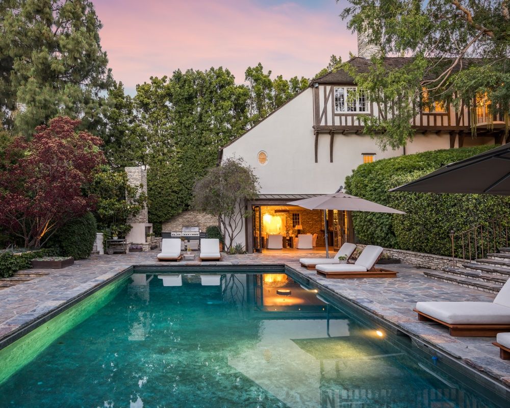 Jennifer Aniston Brad Pitt home: Stunning former house sells for $32.5m ...