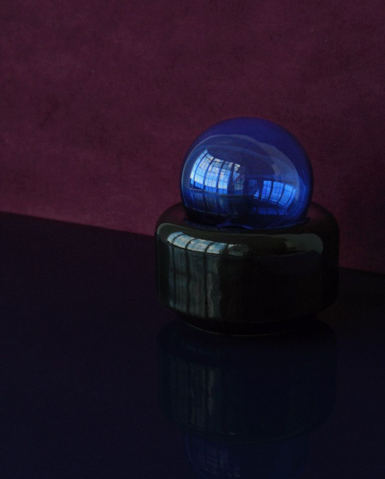 Keenan Polich's blownglass jewellery boxes Wallpaper