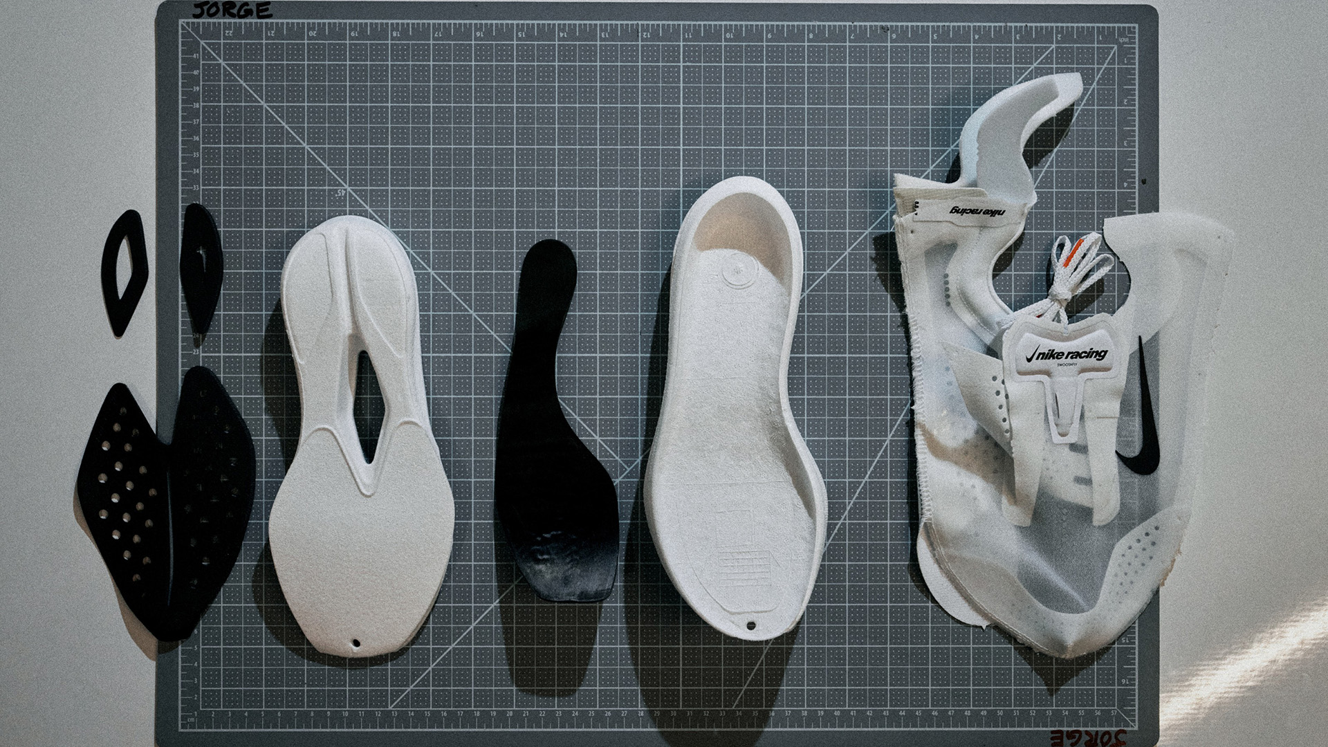 Nike Swooshfly