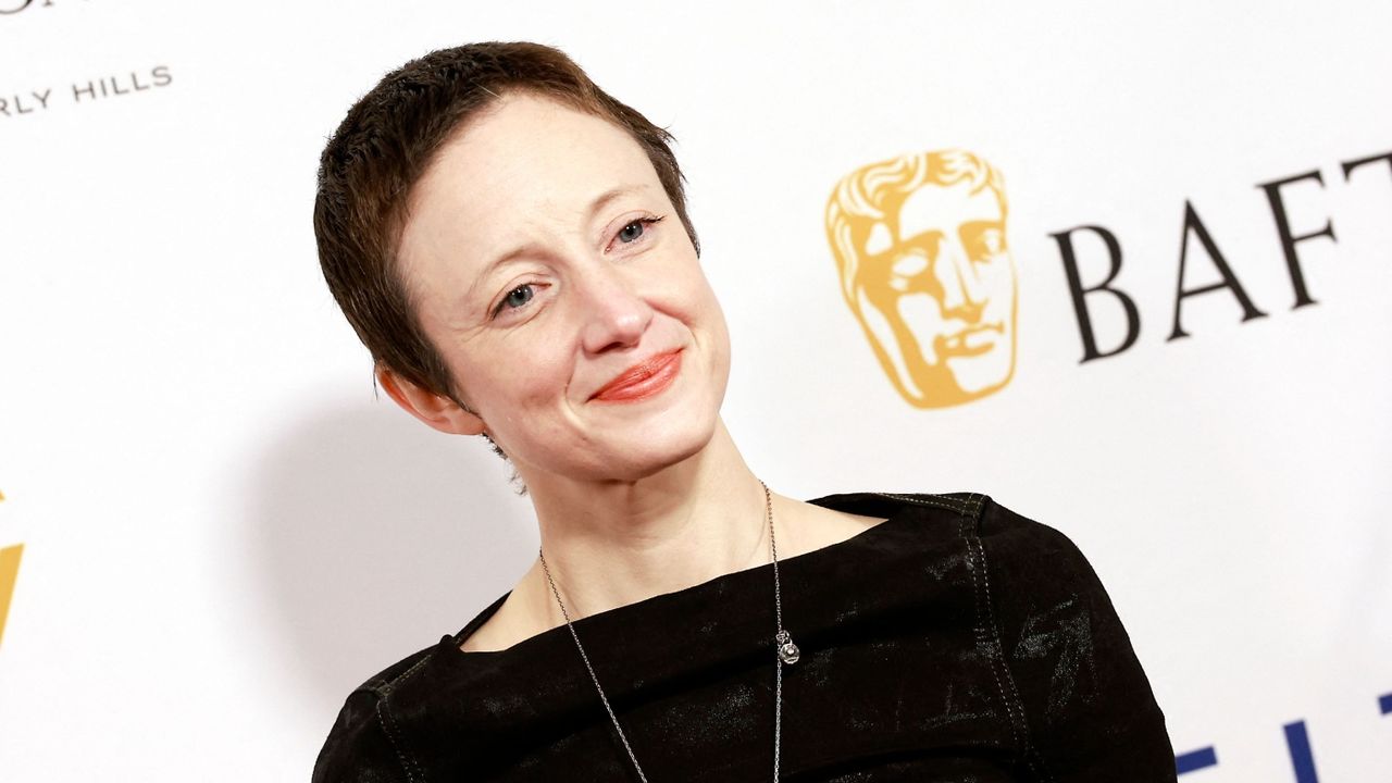 Andrea Riseborough 