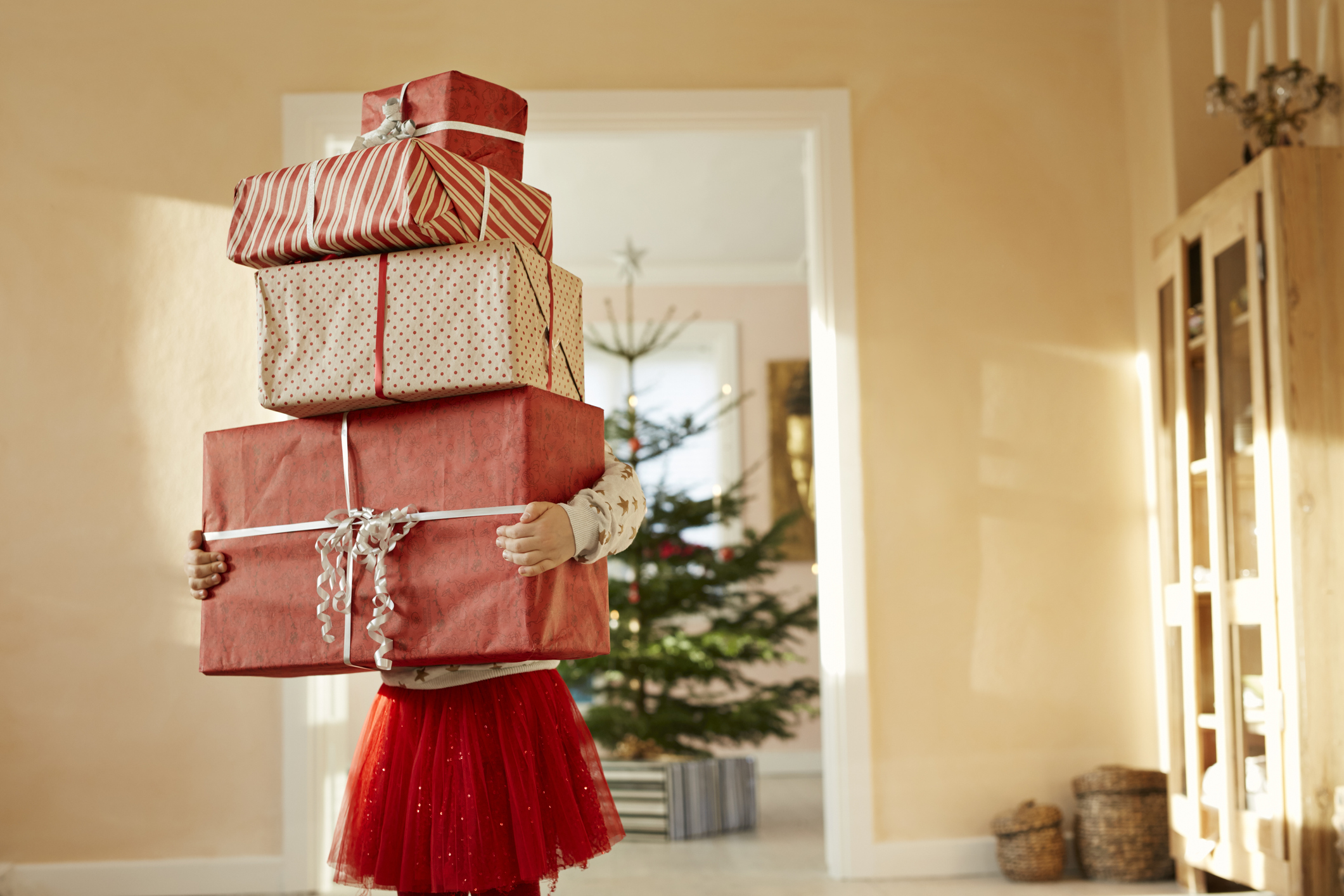 Christmas shopping US shoppers start earlier and spend more Woman & Home