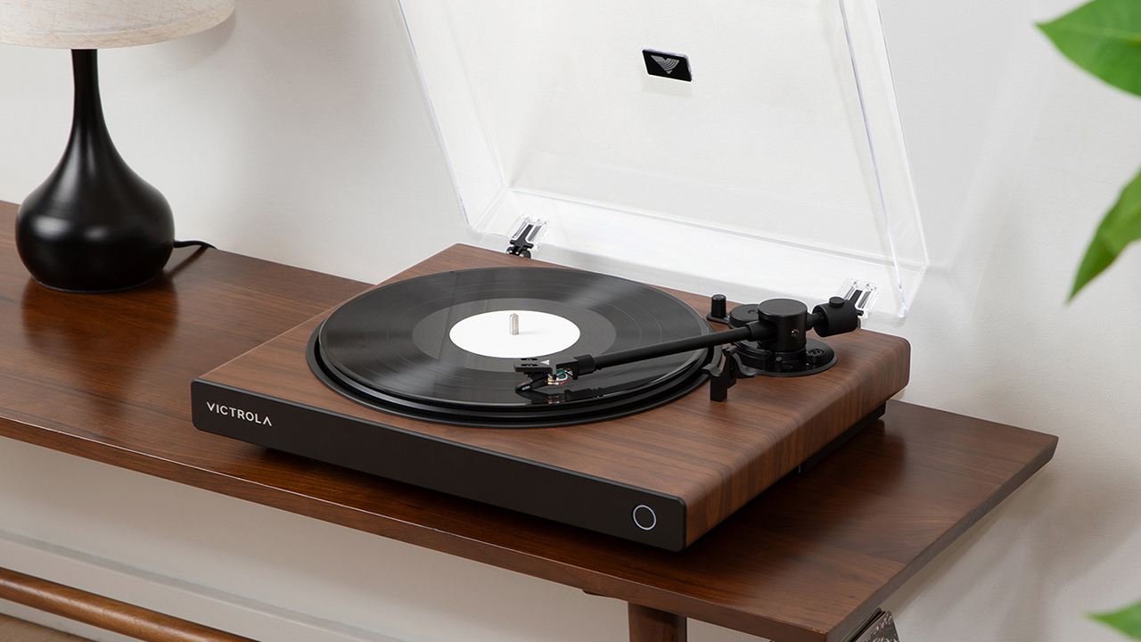 Victrola Wave Bluetooth turntable