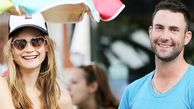 Eyewear, Arm, Vision care, Mouth, Happy, Bicycle handlebar, Bicycle tire, Sunglasses, Bicycle part, Facial hair,