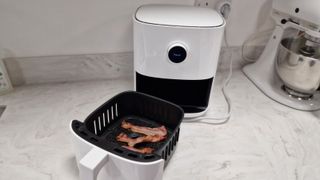 Bacon cooked in the Xiaomi air fryer