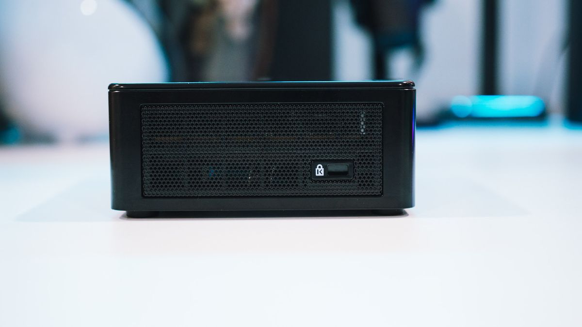 Geekom Mini IT8 review