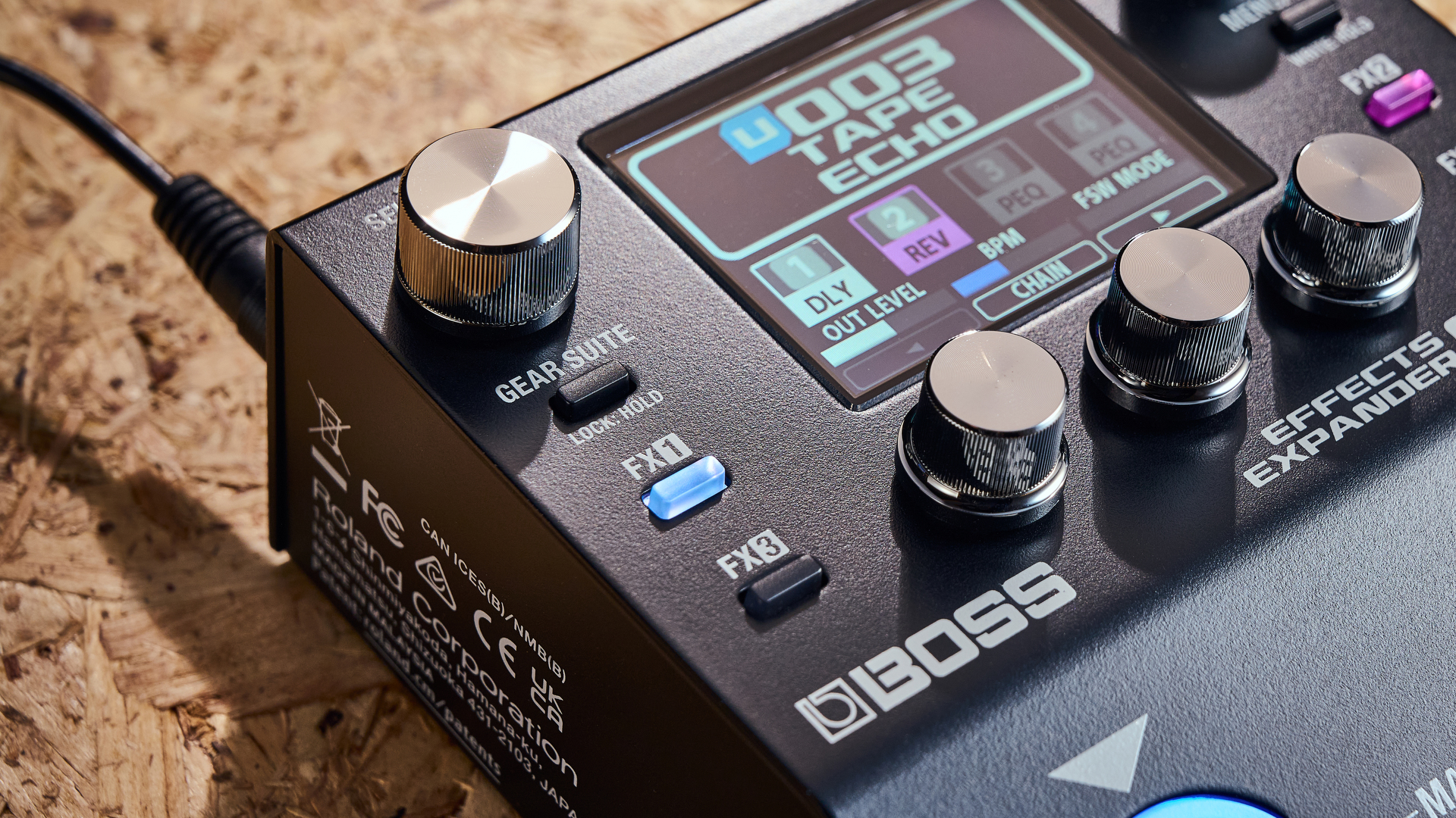 Boss EX-4 Effects Expander