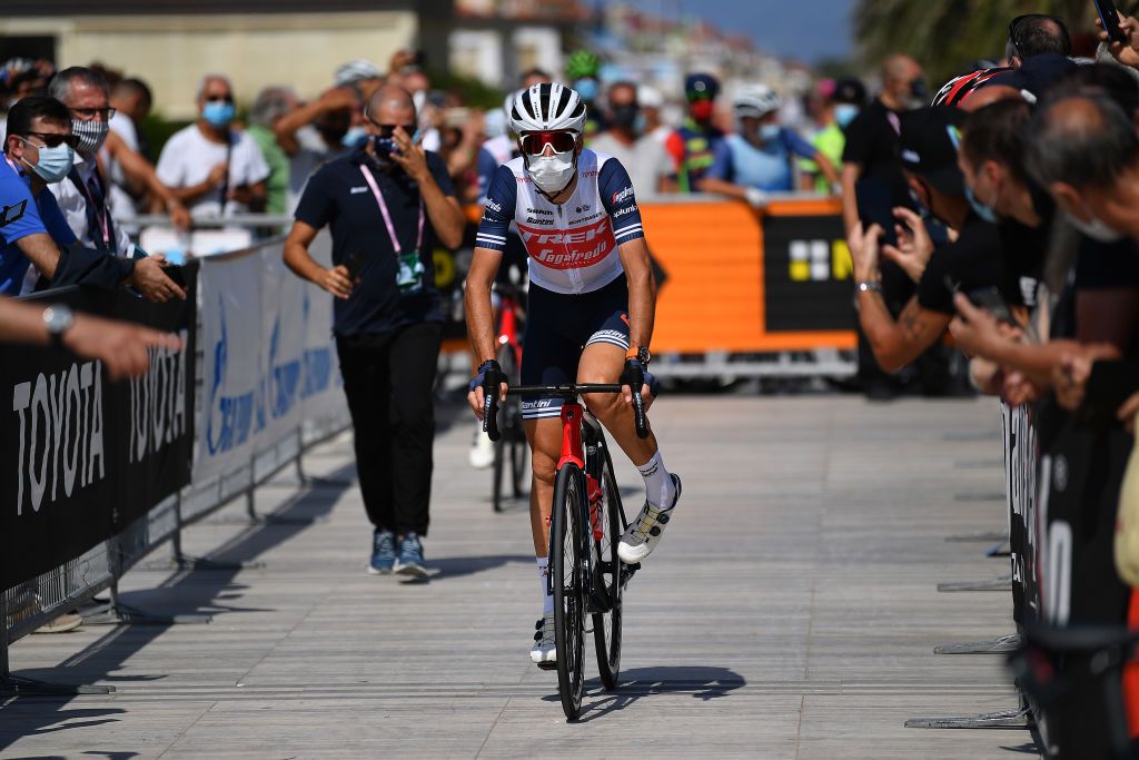 LIDODICAMAIORE ITALY SEPTEMBER 07 Start Vincenzo Nibali of Italy and Team TrekSegafredo Mask Covid safety measures Team Presentation during the 55th TirrenoAdriatico 2020 Stage 1 a 133km stage from Lido di Camaiore to Lido di Camaiore TirrenAdriatico on September 07 2020 in Lido di Camaiore Italy Photo by Justin SetterfieldGetty Images