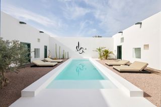 The swimming pool at Casa Montelongo