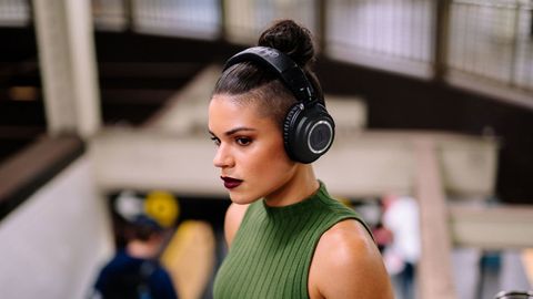 audiophile headset with microphone
