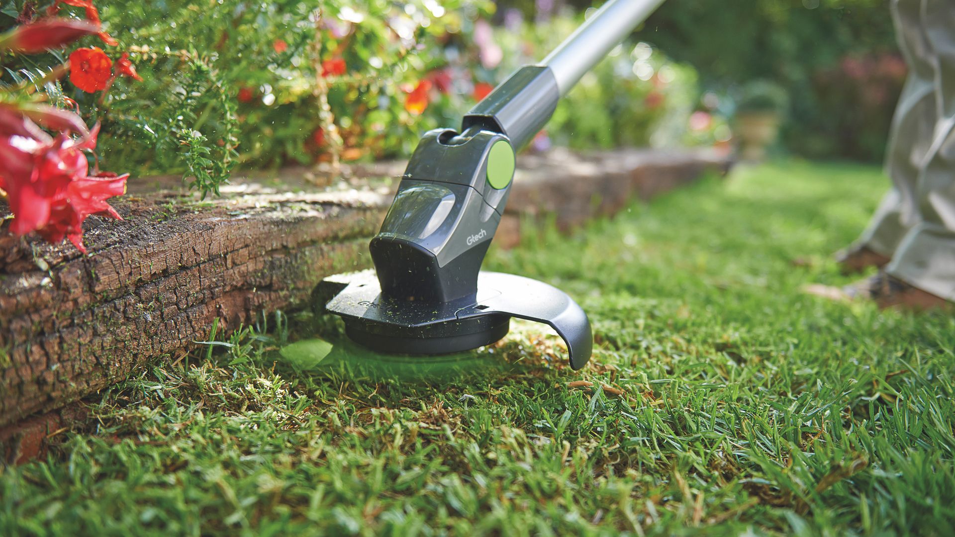 Best strimmer 2021 the best trimmers and lawn edgers for your lawn