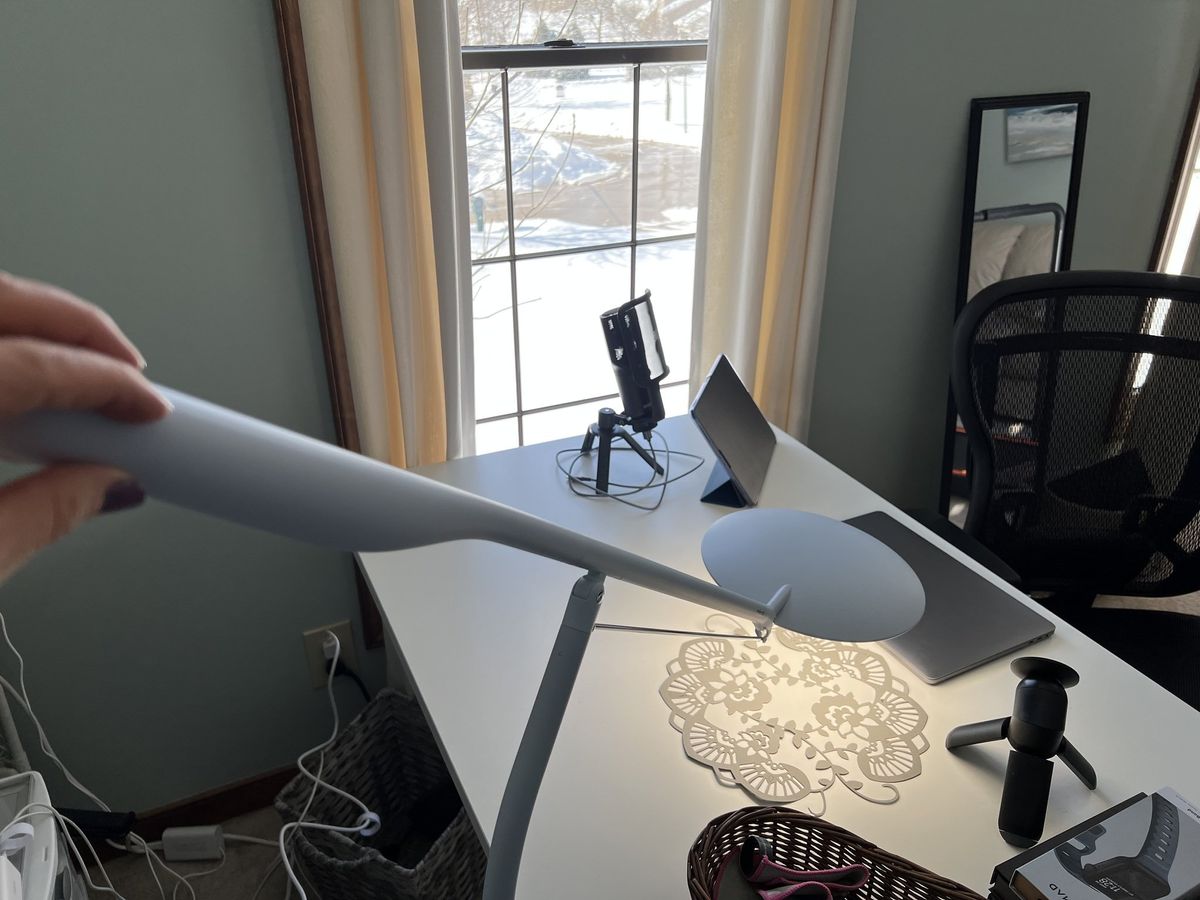 Cricut Bright 360 Floor Lamp Close Up Adjusting Arm
