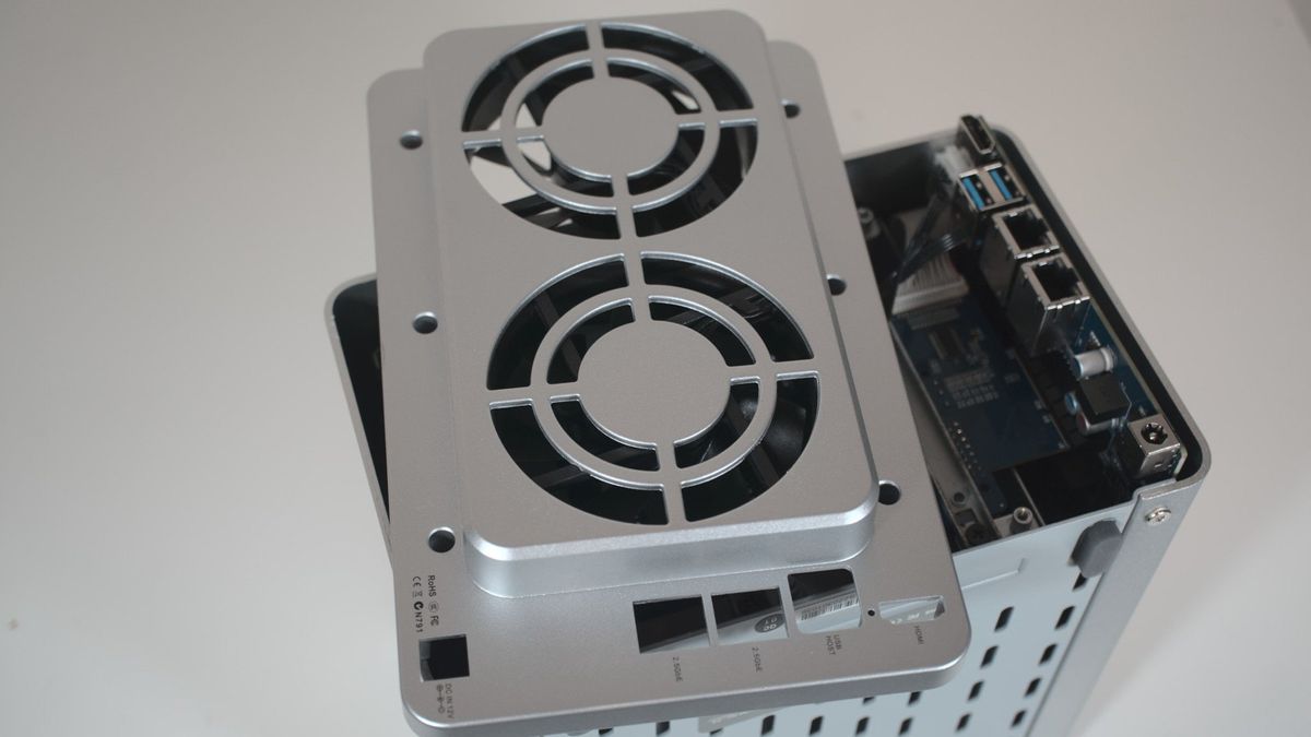 TerraMaster F4-423