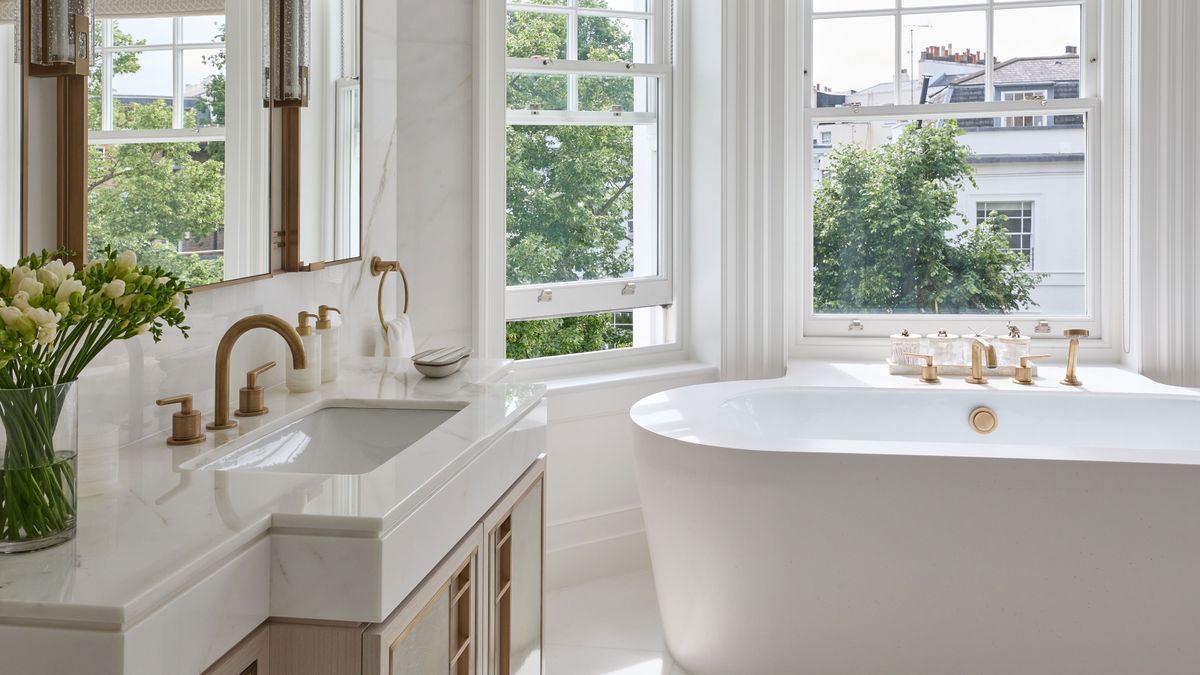 Elegant bathroom ideas – top designers suggest these tips