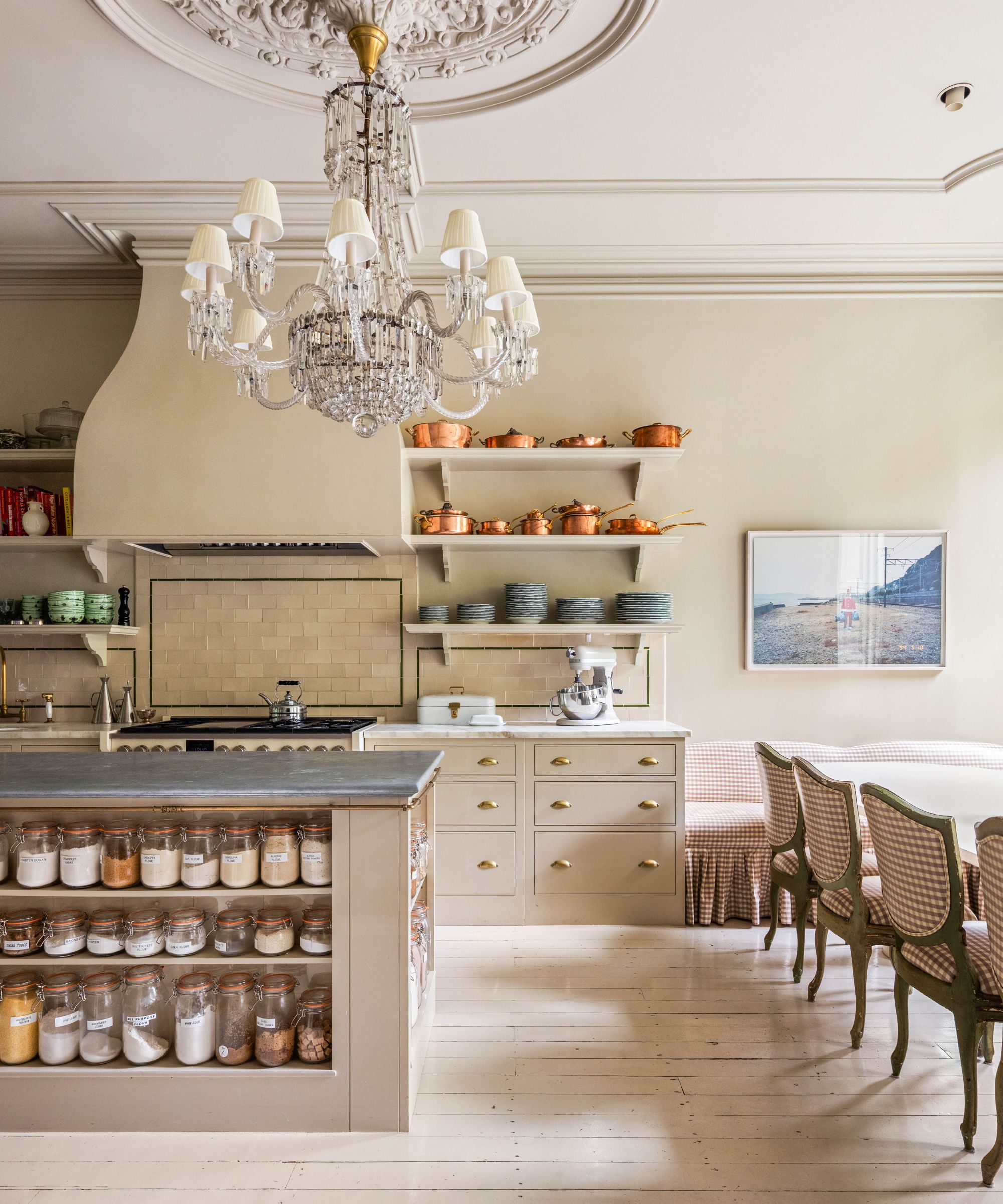 Lily Allen and David Harbour's kitchen