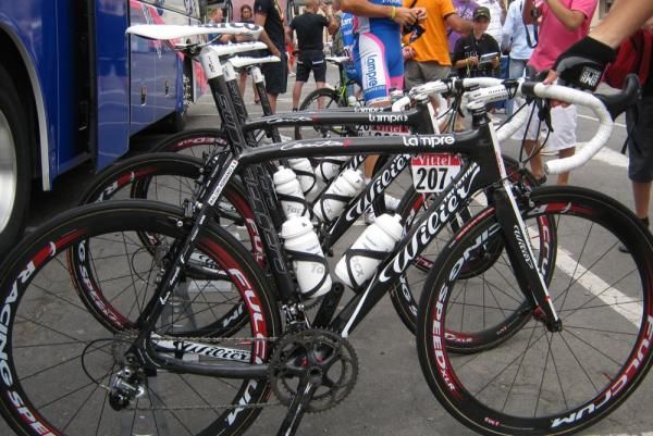 The curves and the carbon of the Lampre Wilier-Triestina bikes