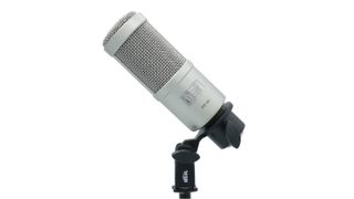 Heil Sound PR 40 on a white background