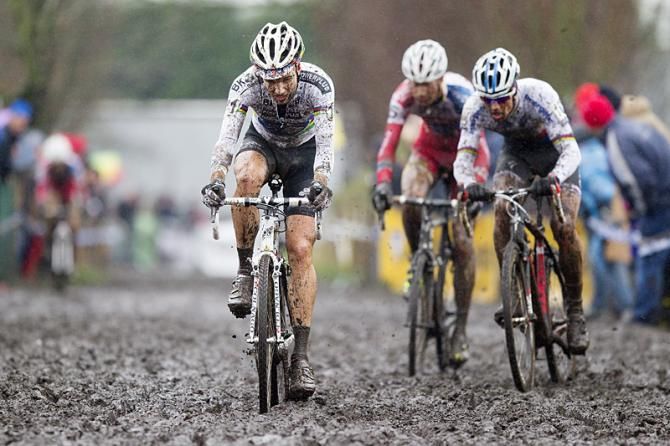 Albert leads through the mud