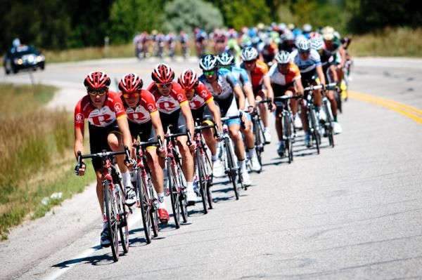 Radioshack leading the chase on the second lap.