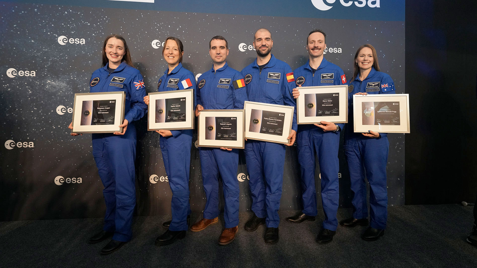 ESA graduates the ‘Hoppers’: Europeans, Australian pass astronaut basic training Space