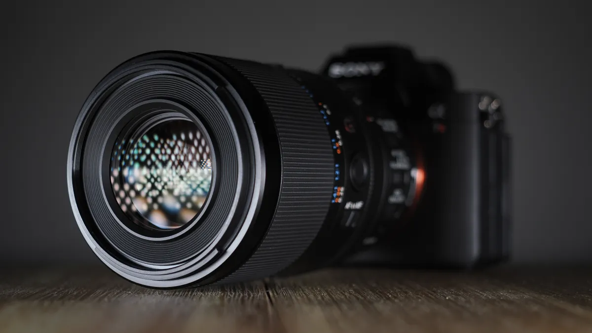 Top Ống Kính Lý Tưởng Cho Sony A7R VI - Hình 4