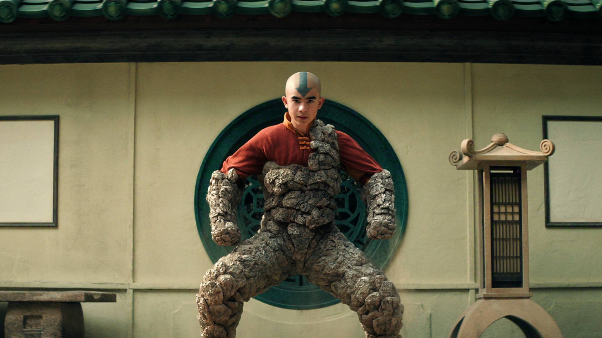 Gordon Cormier as Aang earthbending in Avatar: The Last Airbender season 2