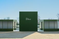 Dior A/W 2026 runway show set at Paris Fashion Week