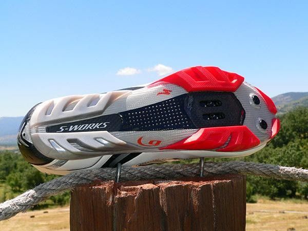 The new lug pattern grips well and should last longer than previous editions.