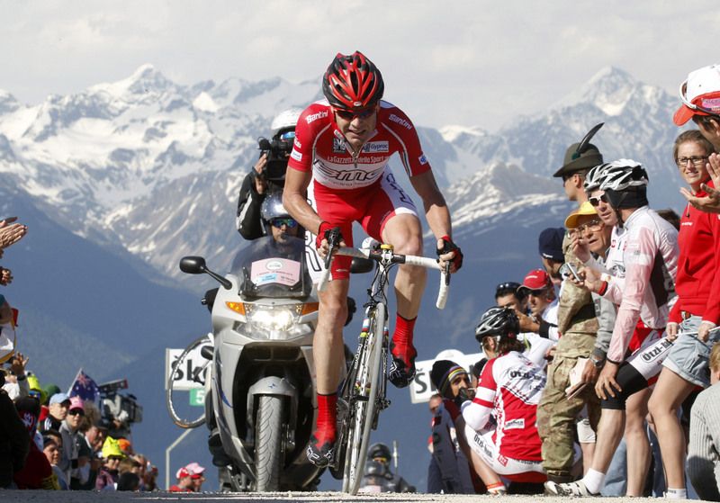 Cadel Evans was runner up to Stefano Garzelli on the 2010 time trial up the Plan de Corones