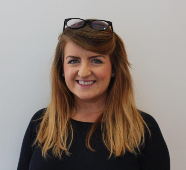 Laura Bradbury headshot