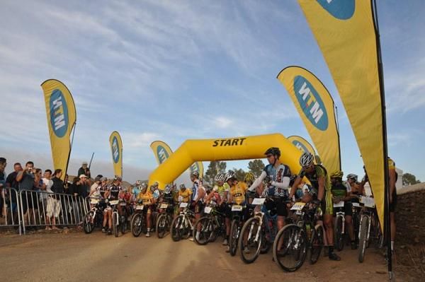 All lined up for the start of the Attakwas Extreme.